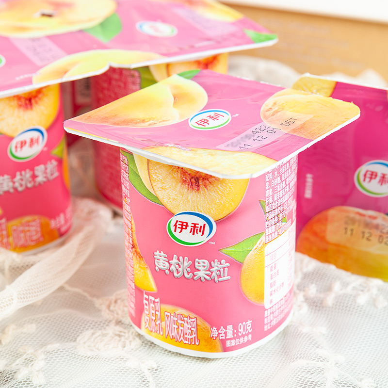 伊利 黄桃果粒风味发酵乳酸奶 90g*8杯/联